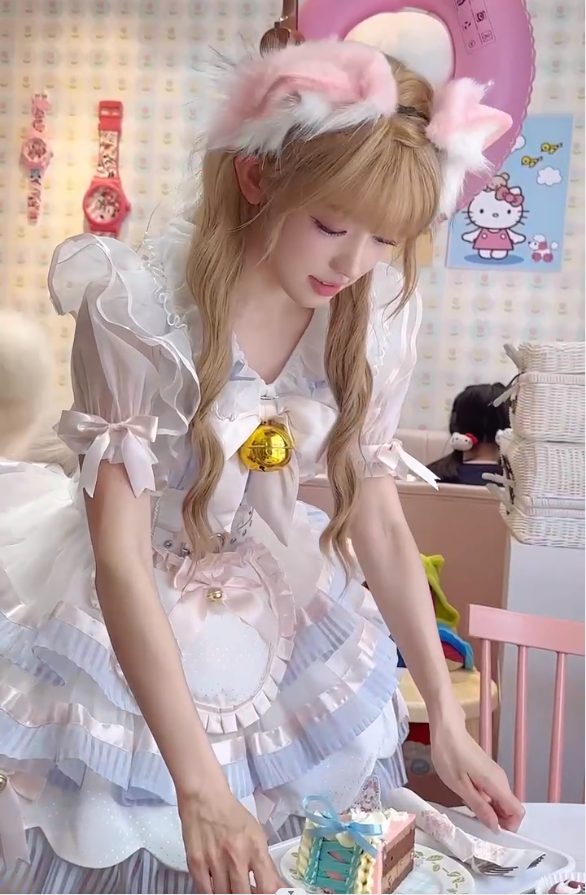 Cat Bell Sweet Beautiful Woman Servant Lolita Cute Dress Suit
