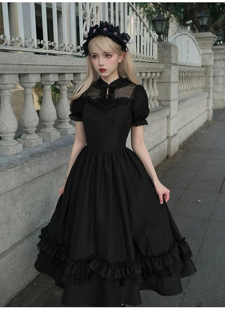 Classic Black Gothic Lolita Long Dresses in Autumn Elegant Maxi Dress JSK Coat
