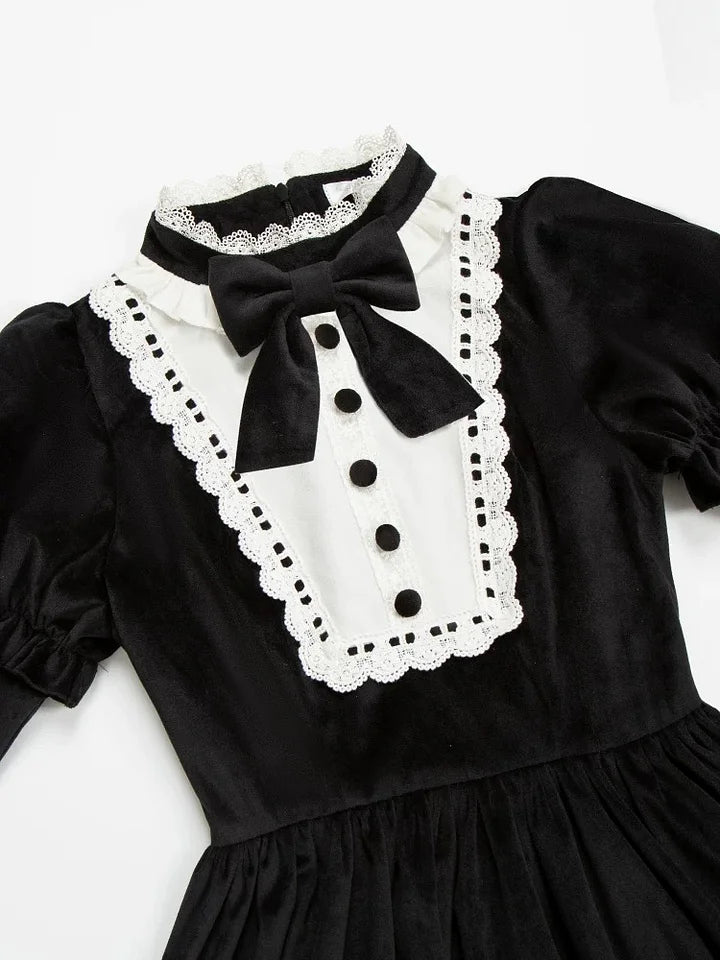 Classic Hepburn Style Black-white Velvet Elegant Long Sleeved Dress Lolita Bow Maxi Dress in Autumn and Winter OP