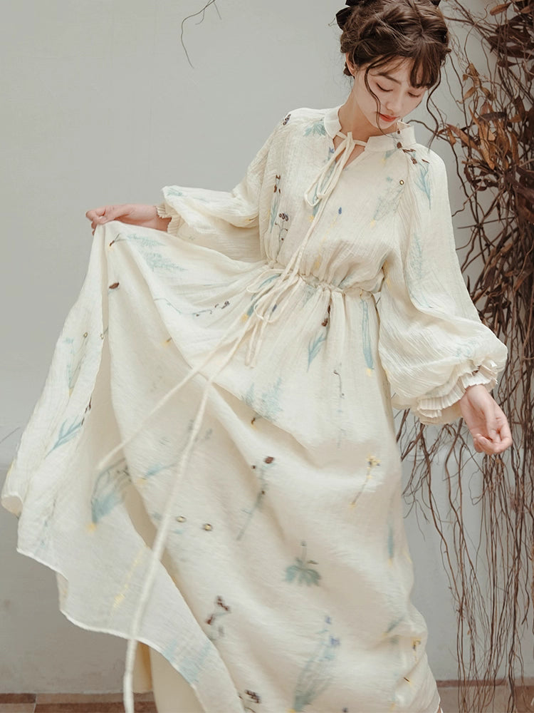 Description:
Embrace timeless elegance with this Classic Lolita dress in light apricot, available in both long and short versions. Designed with delicate pleated details and refined embroidery, the gown highlights a graceful Victorian-inspired silhouette. The voluminous lantern sleeves add a touch of vintage charm, while the soft fabric ensures comfort and movement. Whether styled for daily wear, gatherings, or elegant occasions, this versatile dress blends sophistication with romantic Lolita aesthetics.