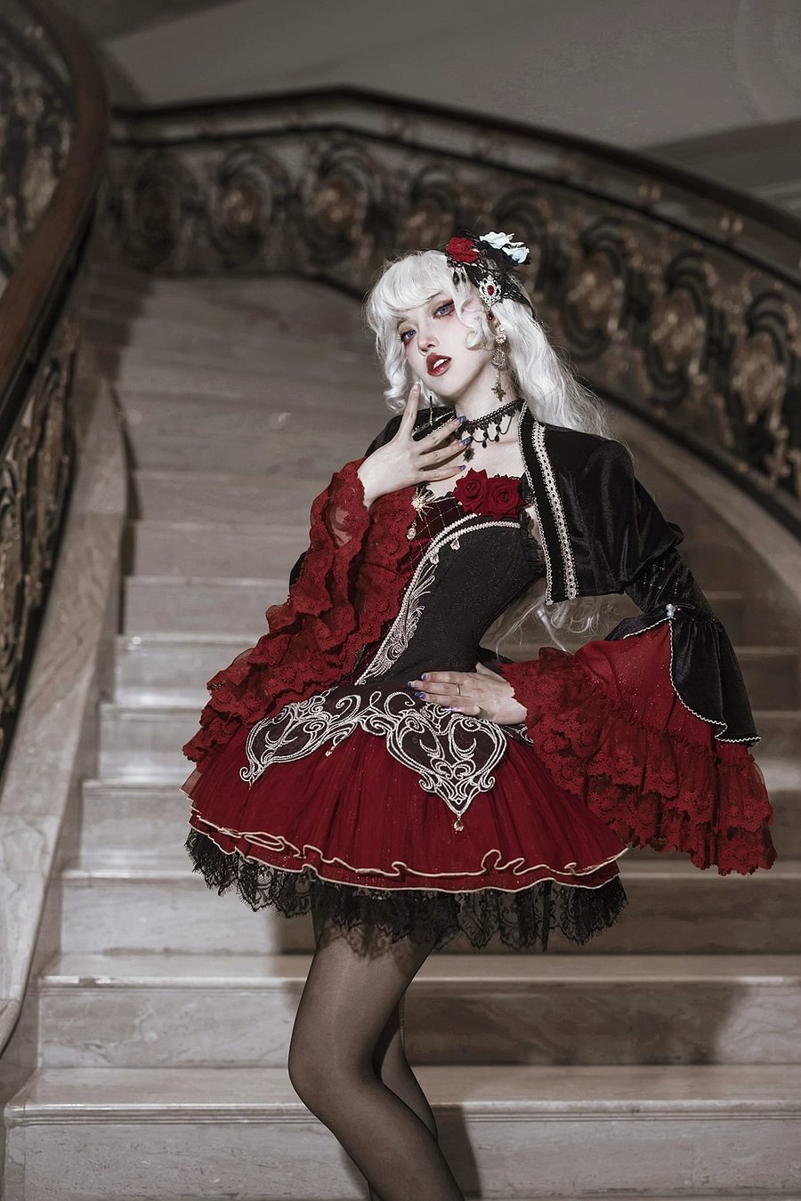 Gothic Lolita Rose Carf Skirt Black and Red Vampire Shoulder Straps Dress Bell Sleeves Bolero