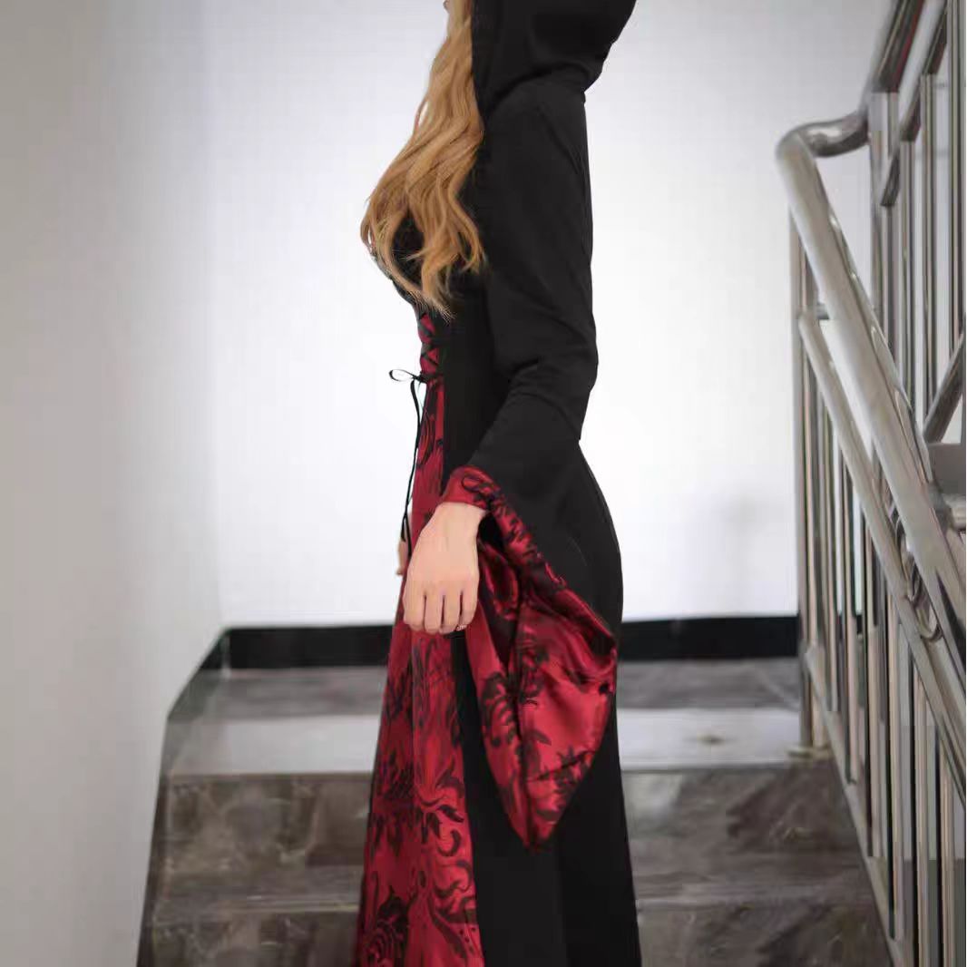 Gothic Lolita Blood Red Queen Cape Dress Red Vampire Maid Robe for Halloween Gothic Cosplay