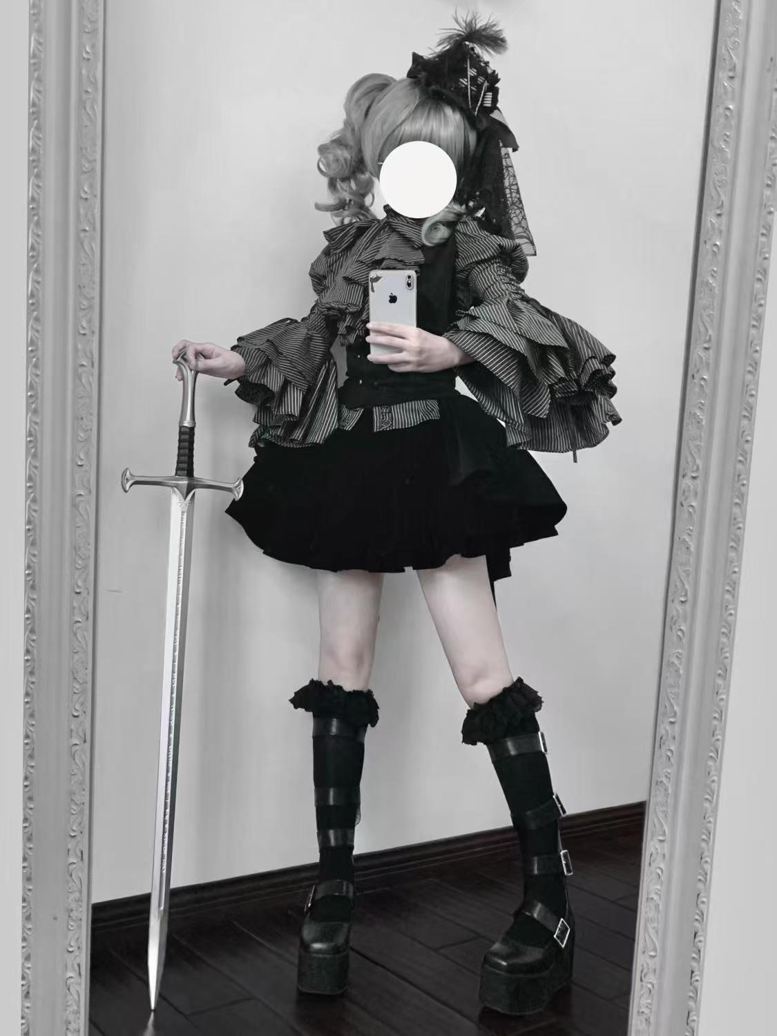 Gothic Lolita Dress Black Set Stripe Ruffled Top with Short Skirt