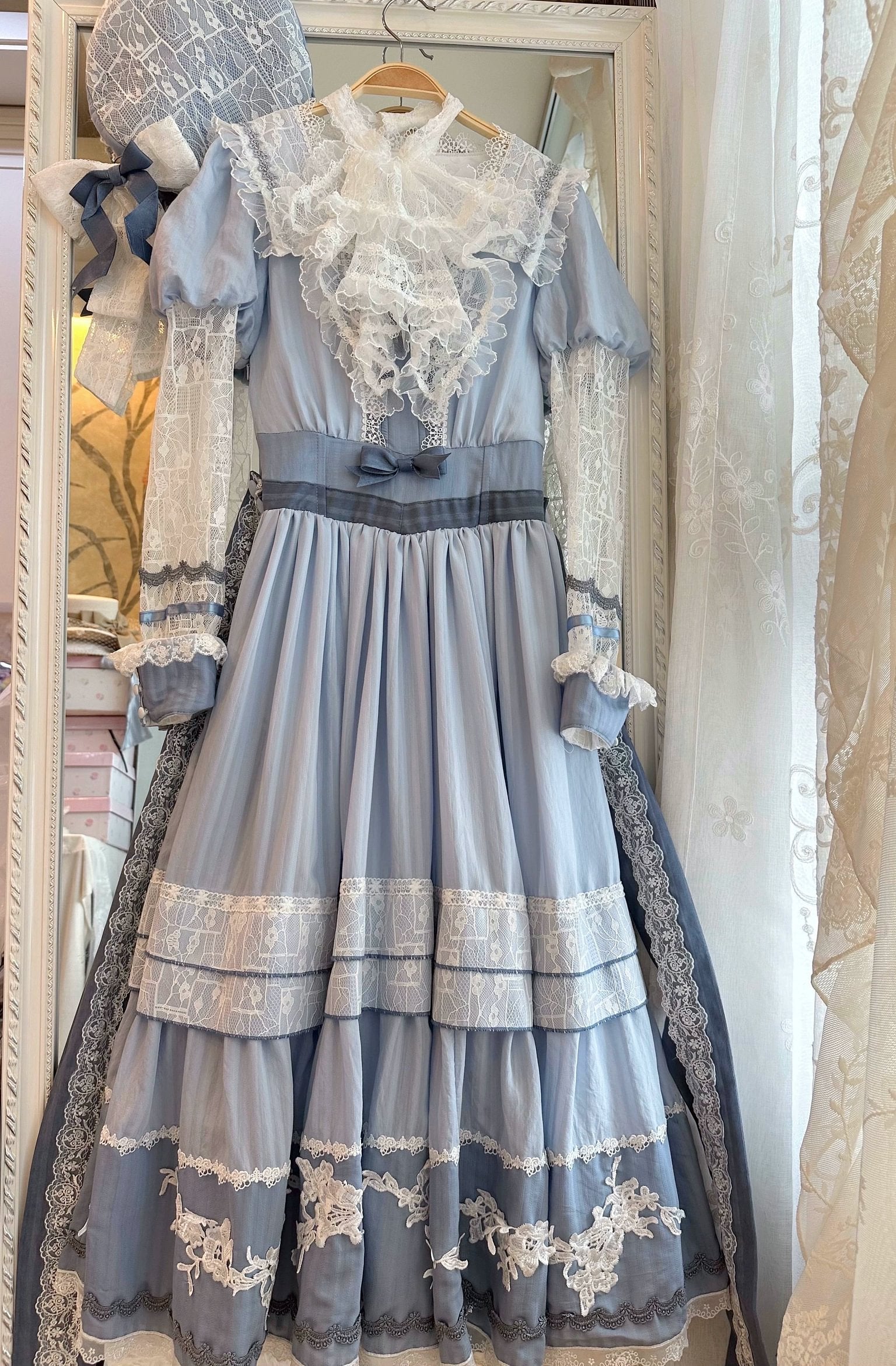 Hime Lolita Blue Short Sleeve Lace Neck Lolita Dress OP Daily Party Lolita Voyage