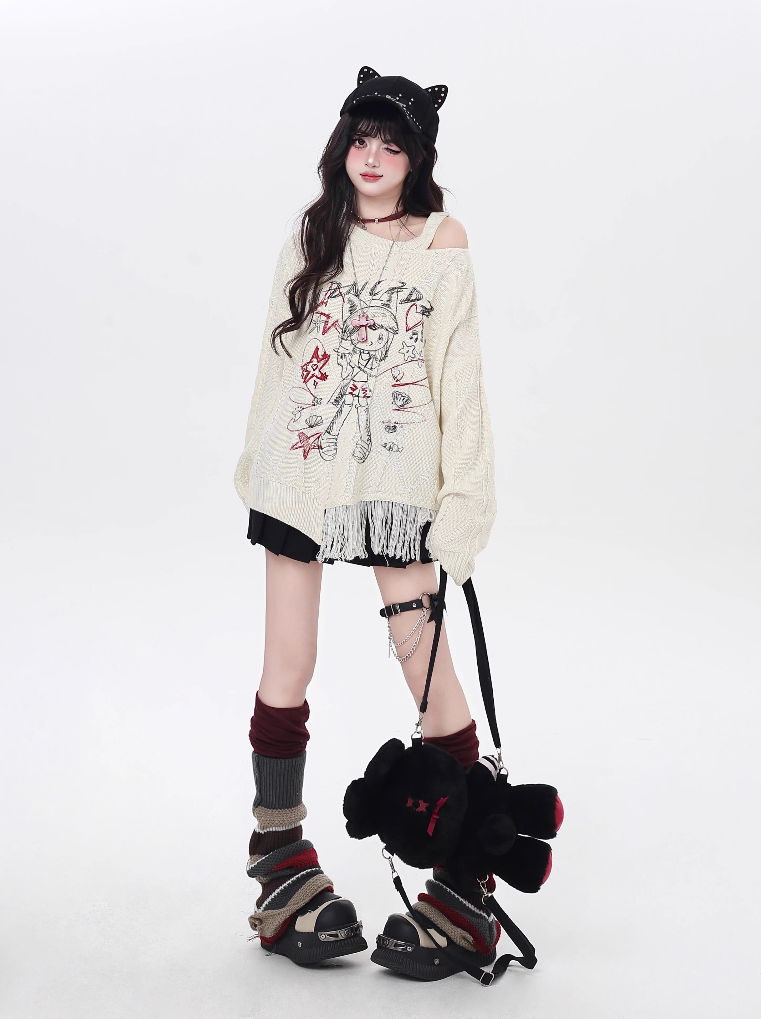 This sweater blends street art energy with bohemian flair. Raw-cut fringe, abstract cartoon graffiti, and an intentionally irregular silhouette create a look that's both playful and rebellious. Soft, slouchy, and effortlessly cool—for those who wear their creativity on their sleeve.