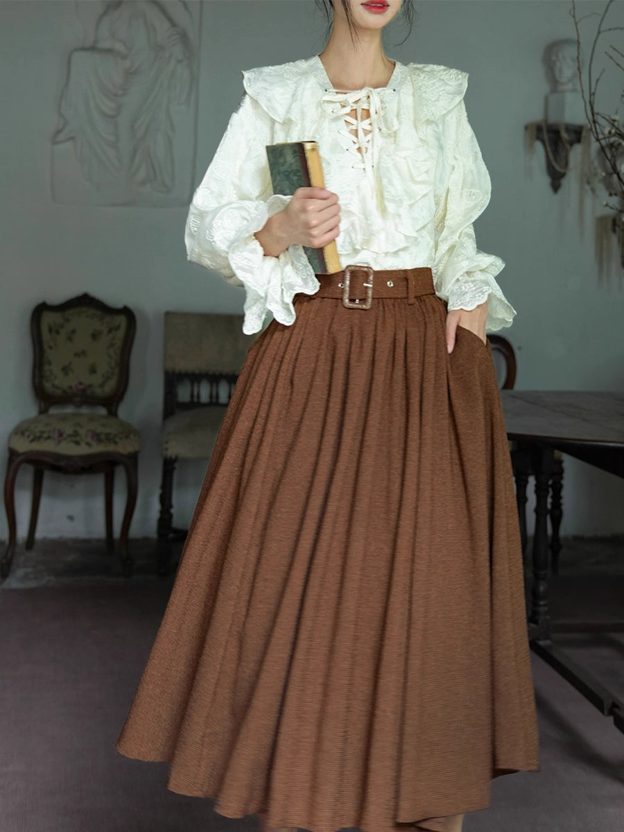 Description:
Step into refined elegance with this French vintage-inspired Lolita skirt, crafted in a sophisticated caramel and green-gray palette. Designed with a high waist and dramatic flared umbrella silhouette, this skirt flatters the figure while adding graceful movement to every step. The timeless vintage design makes it versatile for daily wear, tea party gatherings, or classic Lolita styling. Perfect for those who love understated charm with a touch of grandeur, this skirt blends comfort and eleganc