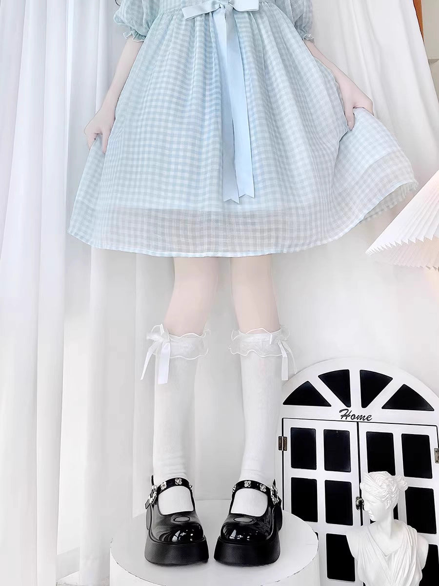 Design Concept:
These Lolita-style knee-high stockings are crafted from soft, breathable cotton, providing all-day comfort for daily wear or special occasions. Available in milk white and black, each pair is adorned with delicate lace trim and a cute bow accent, adding a charming, feminine touch to your outfit. Perfect for pairing with skirts, dresses, or Lolita ensembles to enhance a sweet, elegant aesthetic.