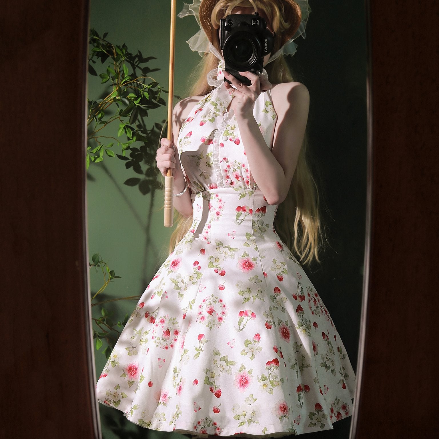 Qi Lolita Classic Vintage Spring and Summer Elegant Polka Dot Sleeveless Dress Lolita