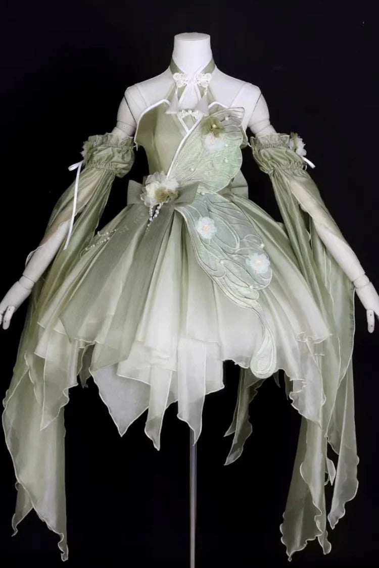 "Silk and Poetry" — This dress draws inspiration from the graceful fusion of 1930s Shanghai art deco elegance and the untamed beauty of Jiangnan landscapes. The halter neckline echoes the minimalist charm of vintage cheongsam, while asymmetrical ruffles emulate the organic flow of lotus leaves on water—blending structured tradition with whimsical movement.