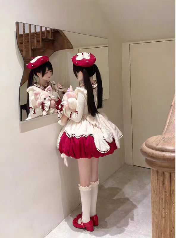 Sweet Lolita Christmas Doll Strawberry Puff SK Dress Cute Festive Lolita Outfit