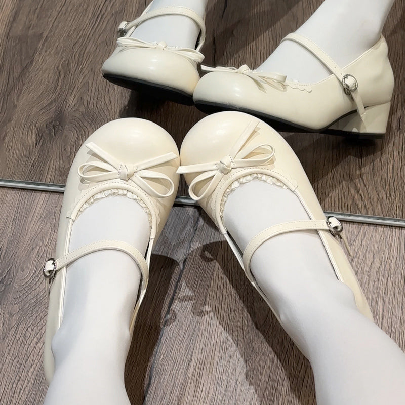 Sweet Lolita Shoes Cream Colored Bow and Ruffled Low-Heel Mary Jane Shoes