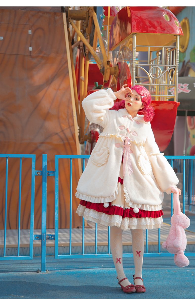 Sweet and Cute Lolita Coat Autumn and Winter Thickened Plush Christmas Lolita Cape
