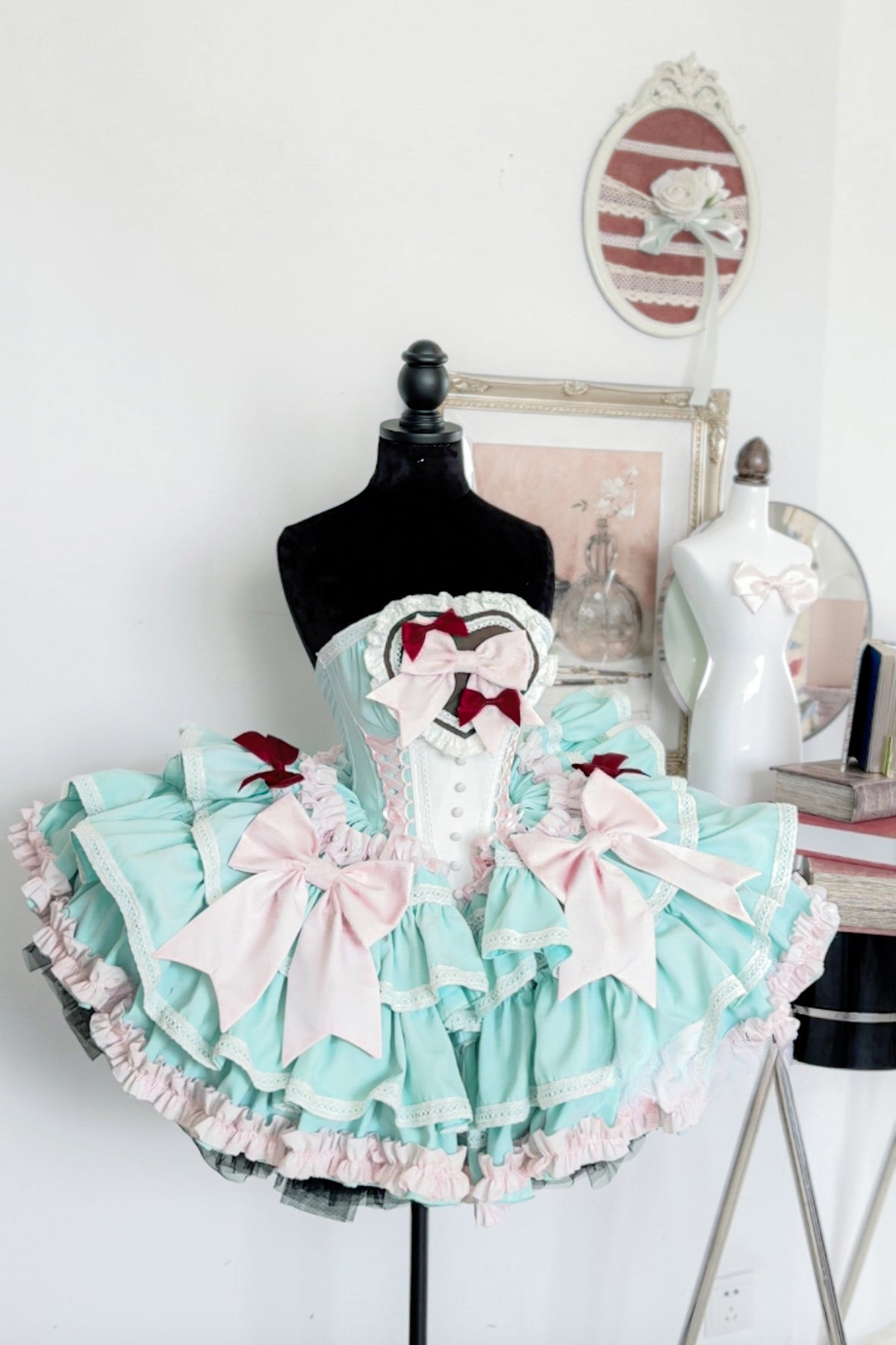 Hime Lolita Sweetheart Pink Blue Multi Layer Lace Cake Dress