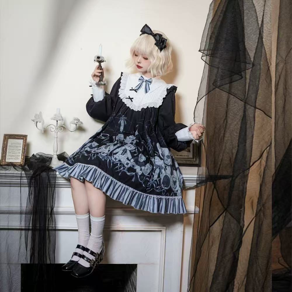 Goth Lolita OP Black Long Sleeve Lace Trim Autumn Winter Halloween Lolita Dress