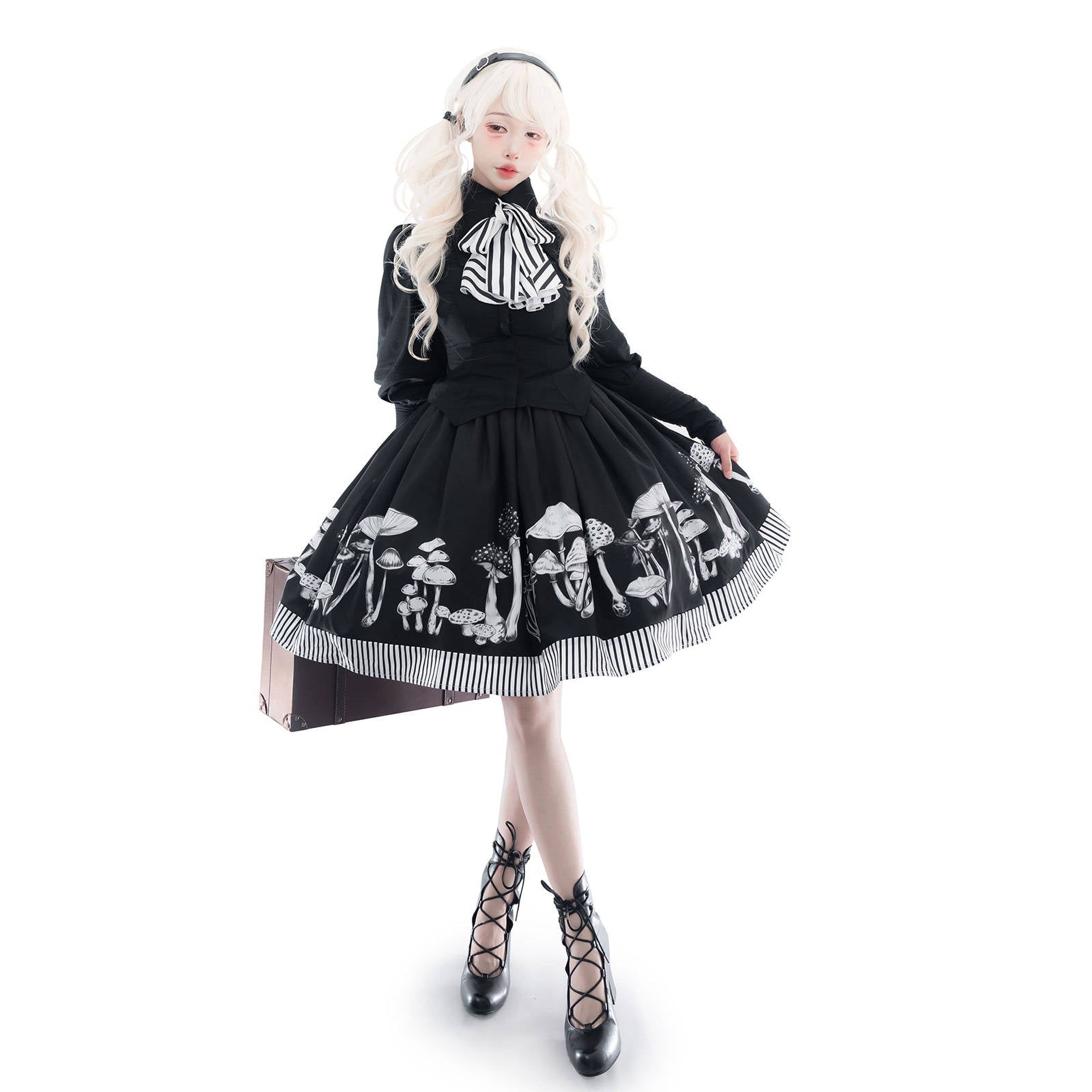 Gothic Lolita Black White Mushroom Print Ensemble Skirt