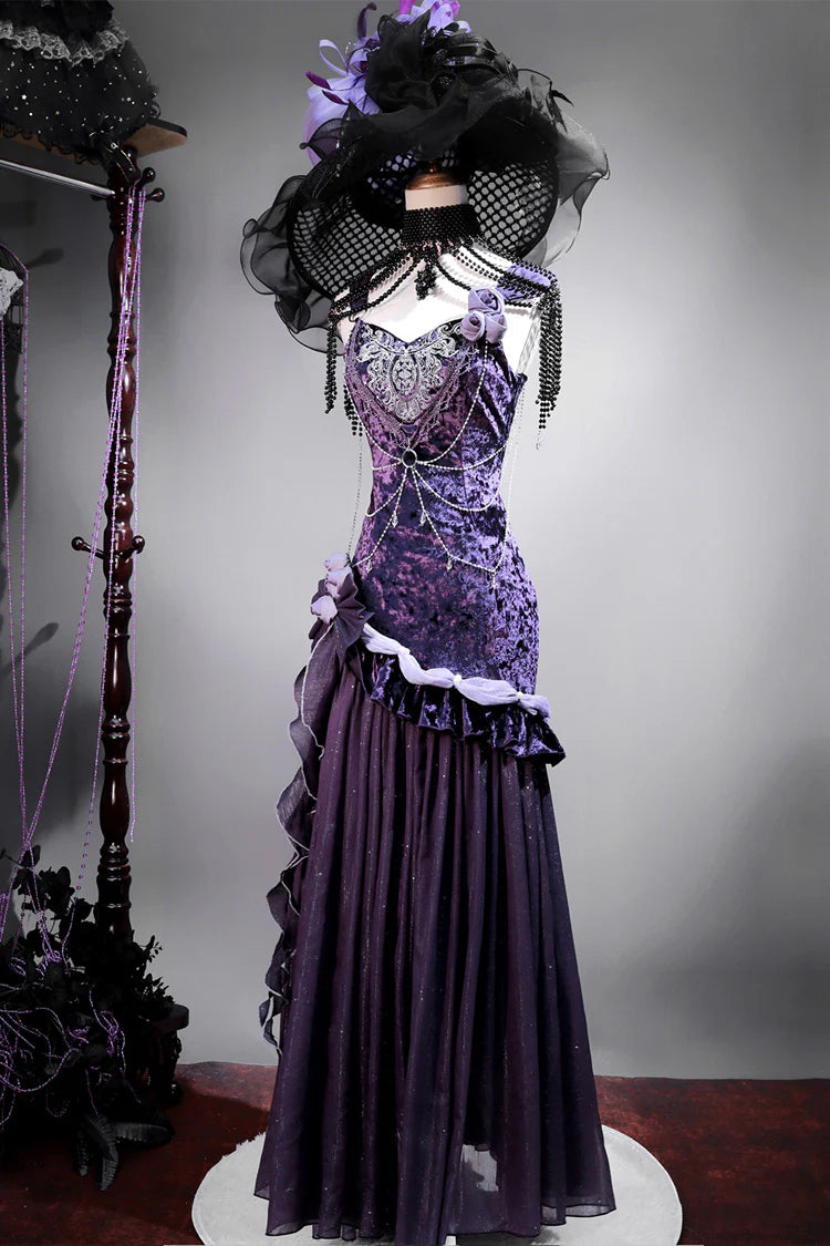 Design Concept:
This Gothic Lolita JSK dress embodies an elegant blend of sweetness and grandeur. Designed in a soft purple shade, it features layered ruffles, delicate lace trim, and graceful bow accents that highlight its princess-like charm. The flared skirt creates a voluminous silhouette, perfect for capturing the dreamy elegance of classic Lolita fashion. Whether styled with a blouse for a refined Gothic look or worn with matching accessories, this dress is ideal for tea parties, themed gatherings, o