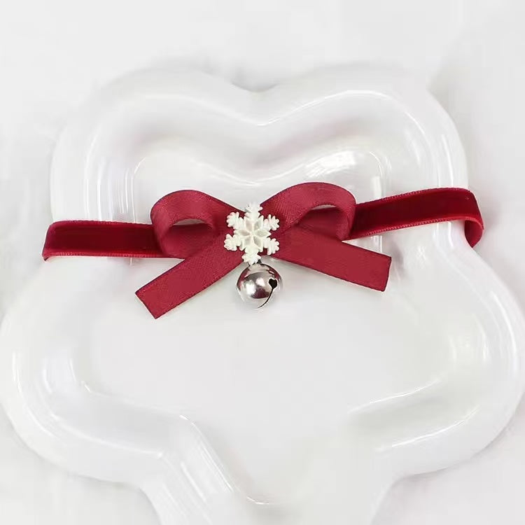 Design Concept:
This Lolita necklace collection features three charming red velvet choker styles, each adorned with festive details to capture a sweet and playful holiday spirit. The bow style offers a classic cute touch, the snowflake style adds a delicate winter charm, and the pom pom style brings a soft and whimsical feel, making them perfect accessories for enhancing Lolita outfits or seasonal cosplay looks.