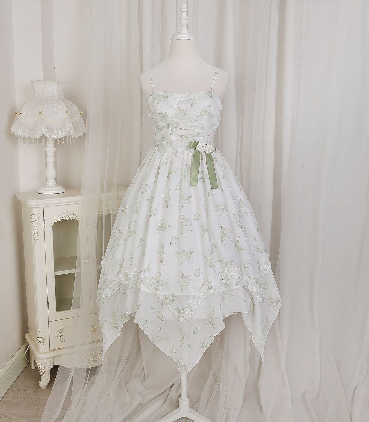 Qi Lolita Mori Kei Fashion Light green Sleeveless Chiffon Sweetheart  Irregular Long Skirt