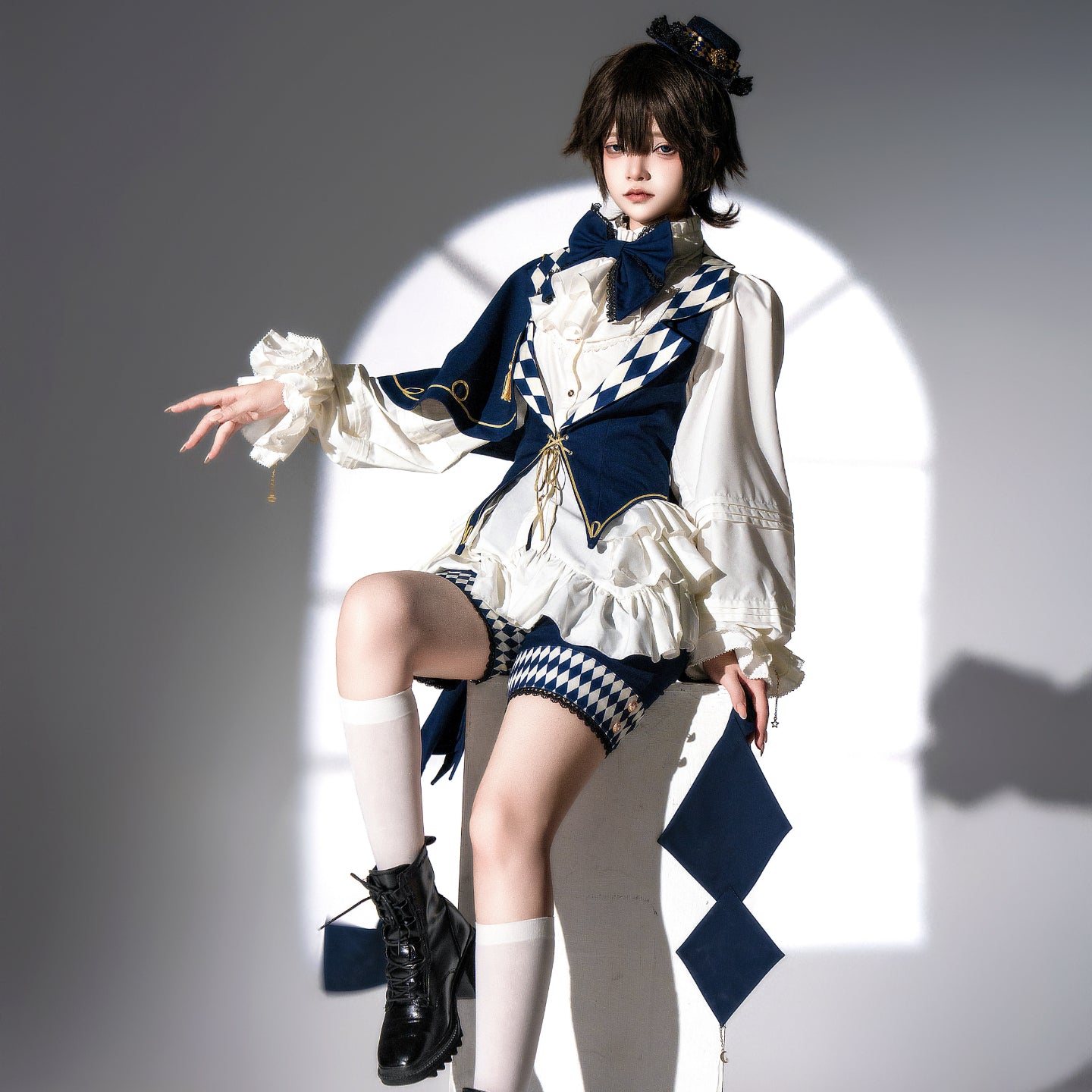 Ouji Fashion Argyle Accent Vintage Layered Set Shirt Pants Hat