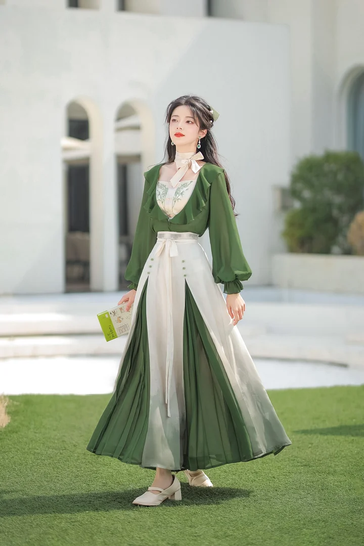 Qi Lolita Elegant Embroider Green Long Dress Classical Chinese Style Lolita Long-sleeved Dress