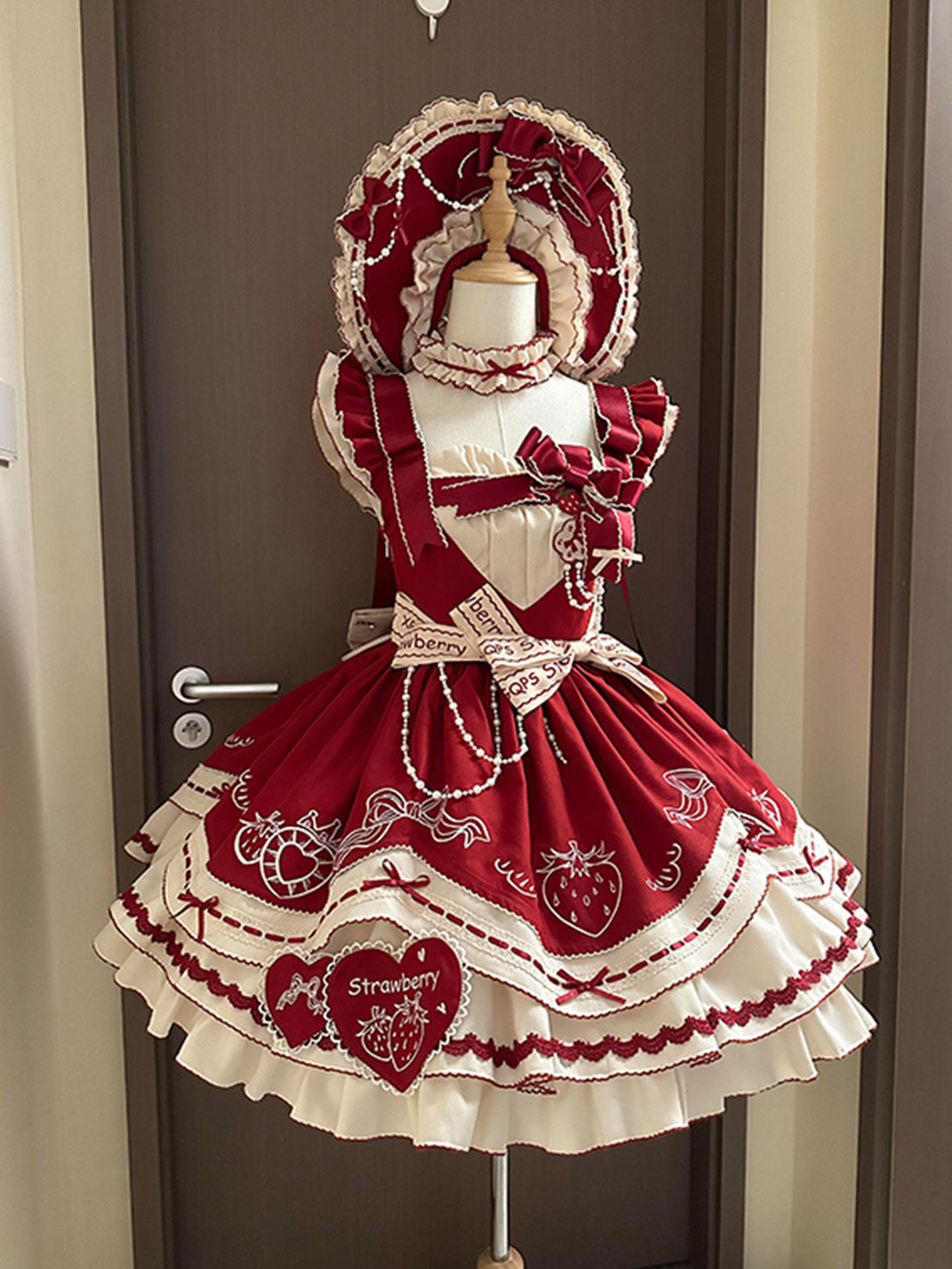 Red Sweet Lolita Tea Party Fashion Bow Accented Strawberry Dress Cake Dress