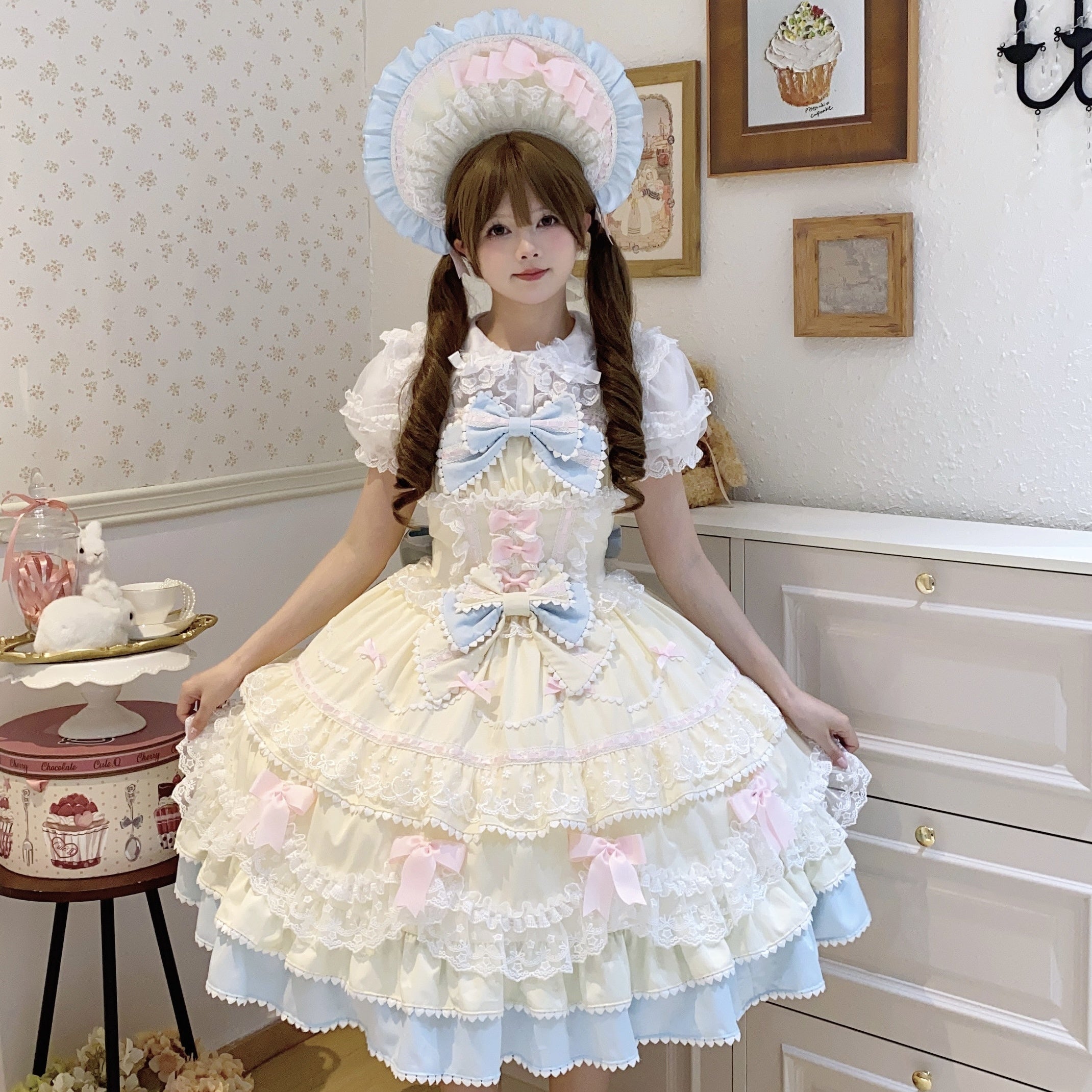 Sweet Hime Lolita Tea Party Fashion Cake Dress Yellow Blue Bow Layer Lace Trimmed Lolita Dress