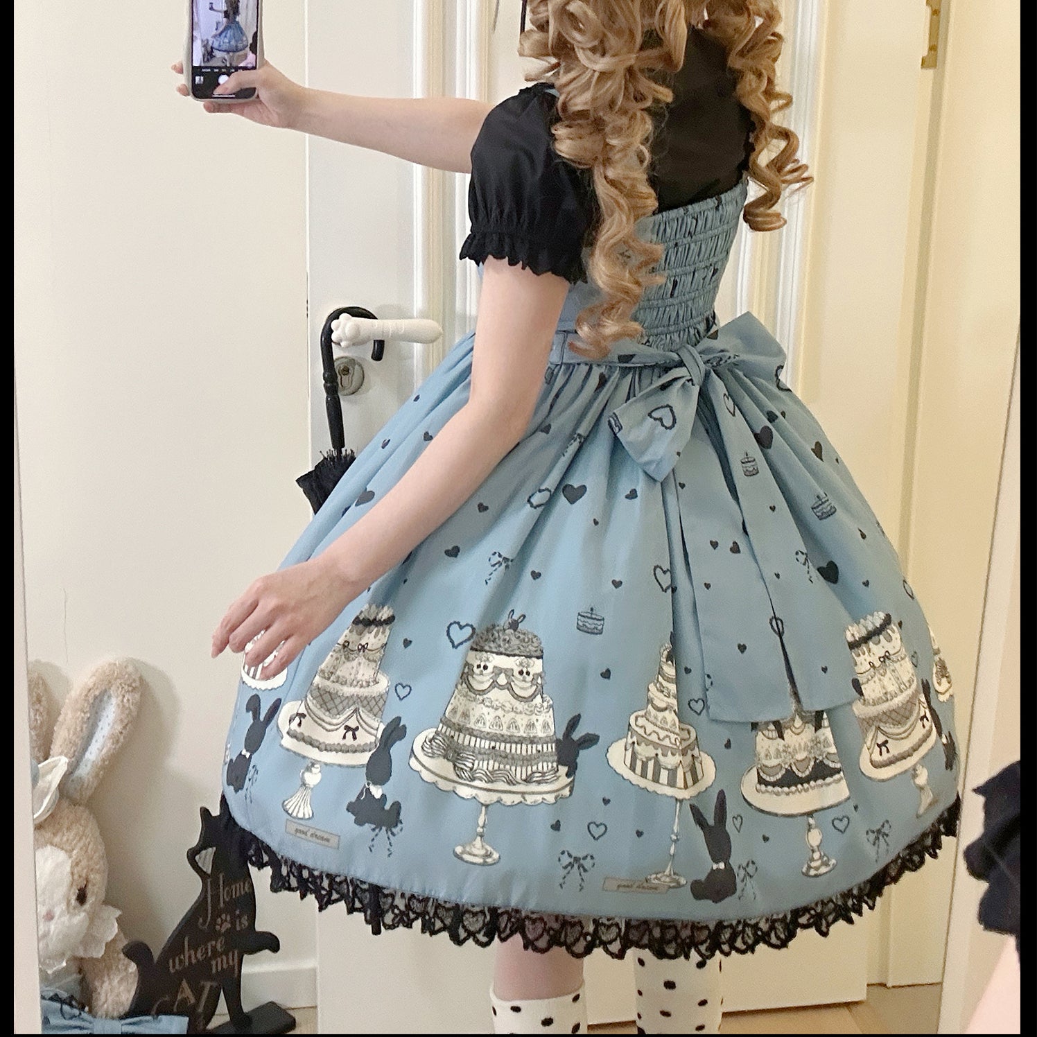 Sweet Lolita Cake Dress Tea Party Fashion Light Blue Chocolate Rabbit Print Black Accent Lolita Dress