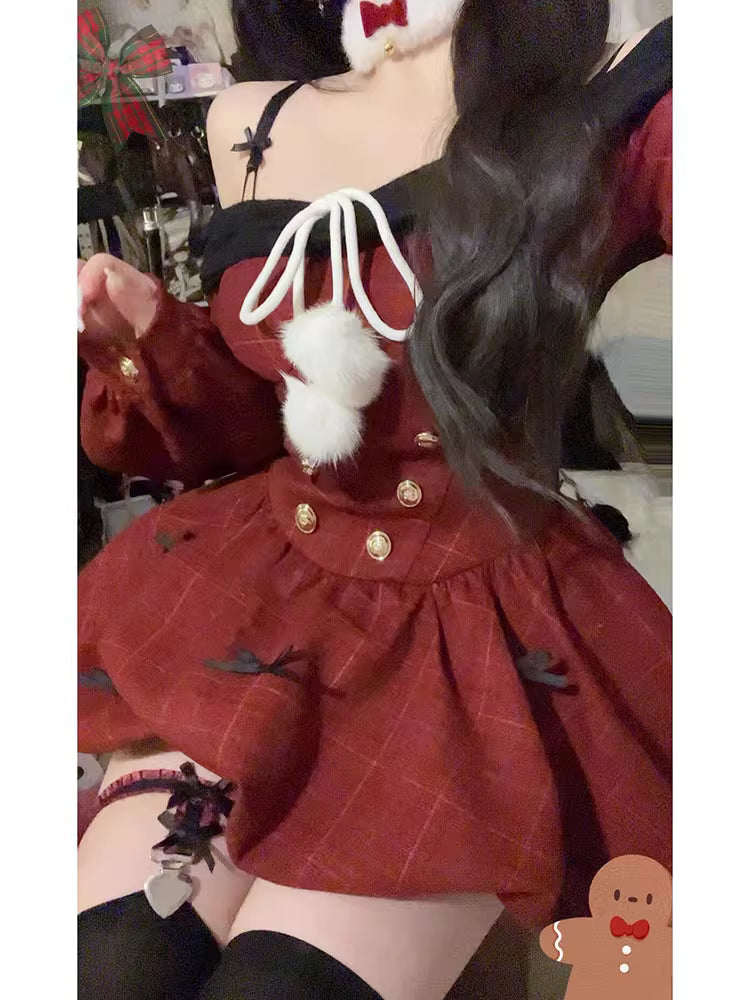 Design Concept:
Celebrate festive occasions in style with this Sweet Lolita off-shoulder dress in a rich red hue. The long sleeves and flared silhouette create a charming and elegant look, while the high-quality fabric ensures comfort and a graceful drape. Perfect for birthday parties, New Year celebrations, or any special event where a cute and refined Lolita aesthetic is desired.