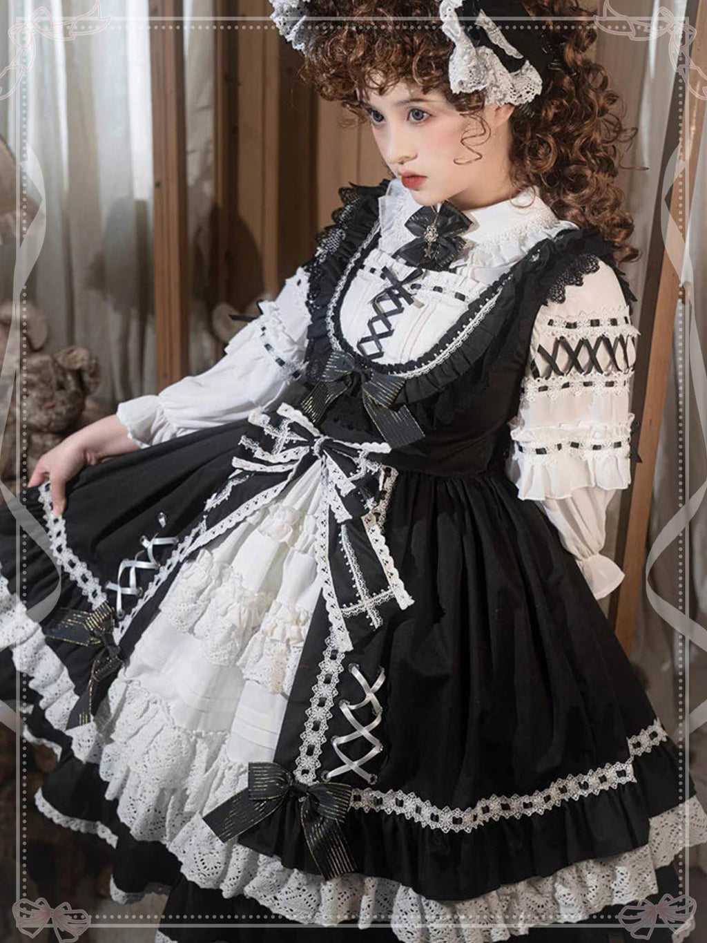 Sweet Lolita Black White Sleeveless Layer Ruffle Bow Lace JSK Dress