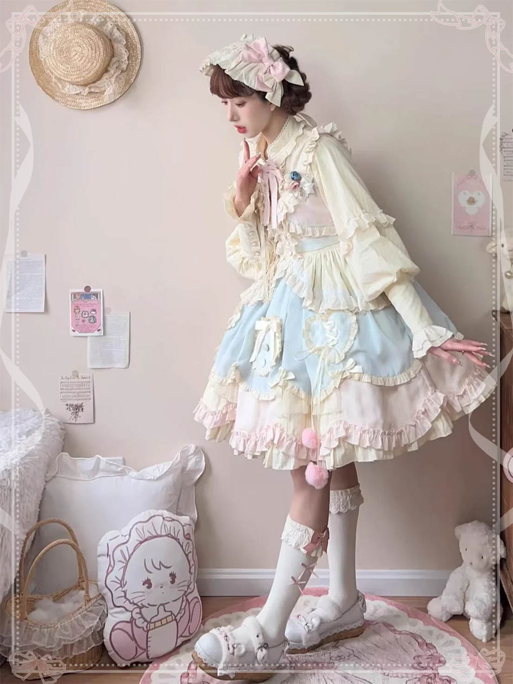 Sweet Lolita Blue Pink Sleeveless Layer Ruffle Bow Lace Cute OPDress Short Version