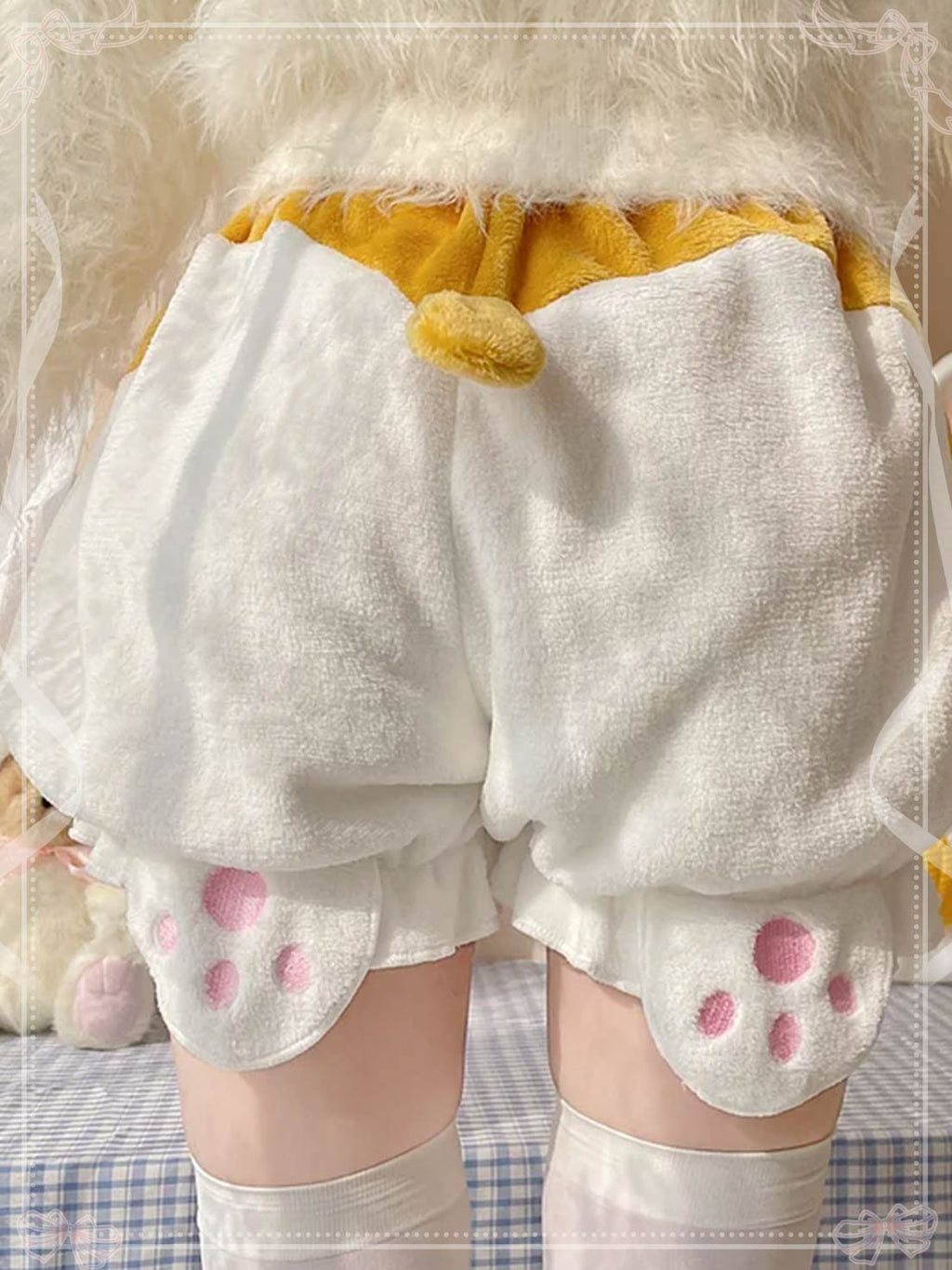White Cute Lolita Petticoats Pumpkin Pants Cotton Velvet Thermal Lantern Shorts