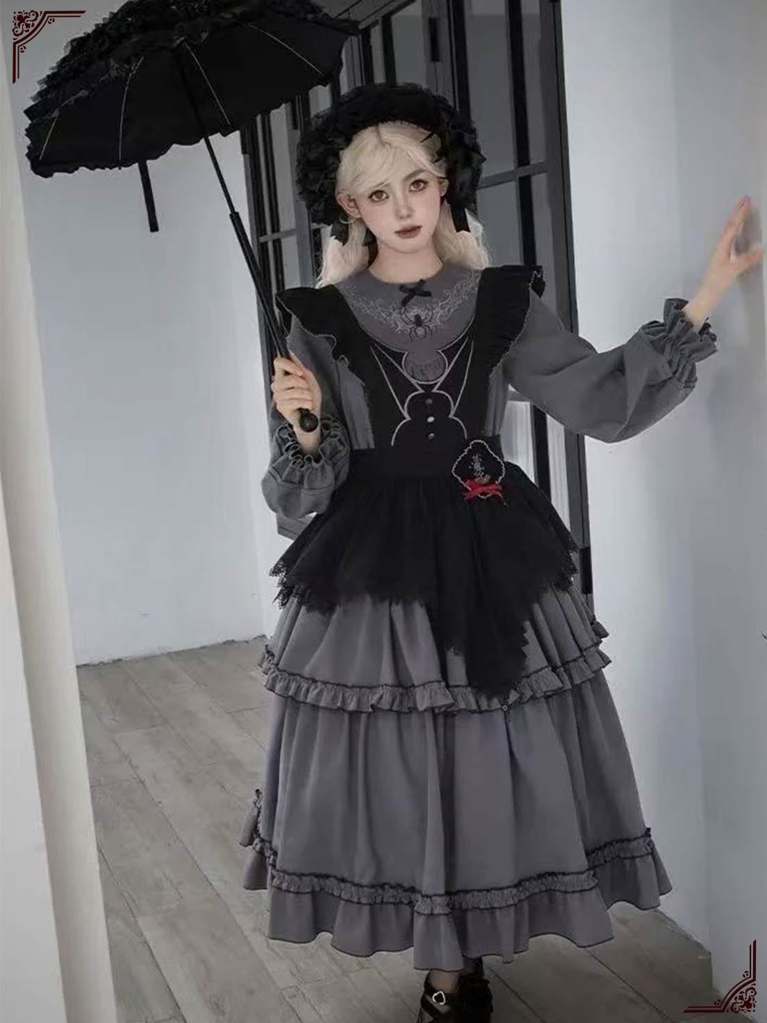 Victorian Gothic Dress – Grey & Black Palette long lolita dress
