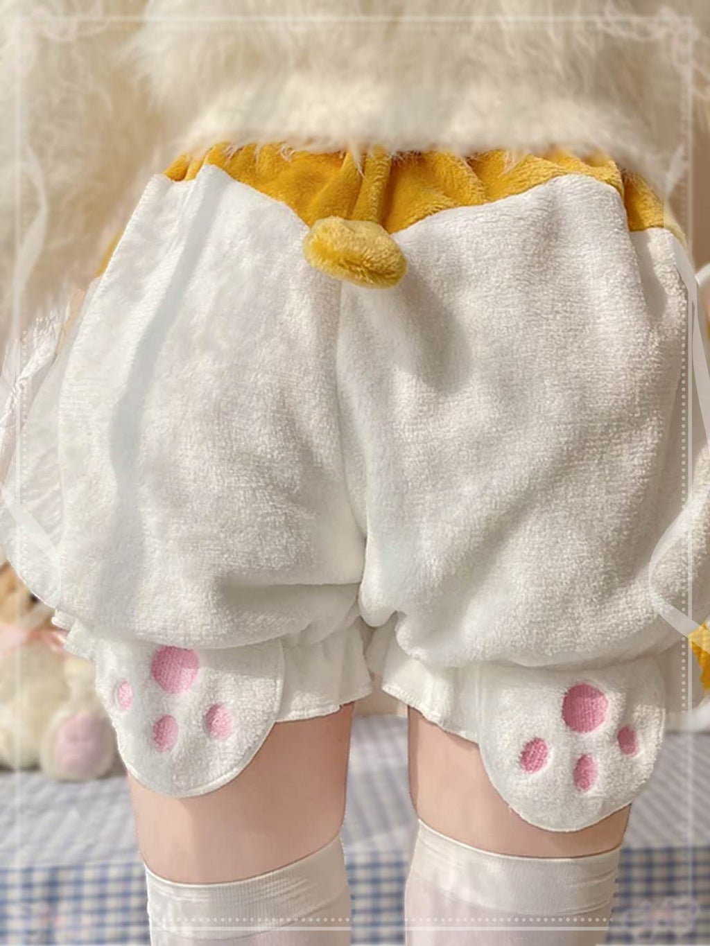 White Cute Lolita Petticoats Pumpkin Pants Cotton Velvet Thermal Lantern Shorts