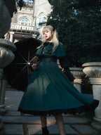 Classic Black and Green Contrast Op Cape 2-piece Set Lolita Autumn/winter Lolita Dresses