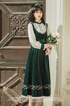 Classic Cintage Court Style Medieval Lolita Velvet Embroider French Princess Dress