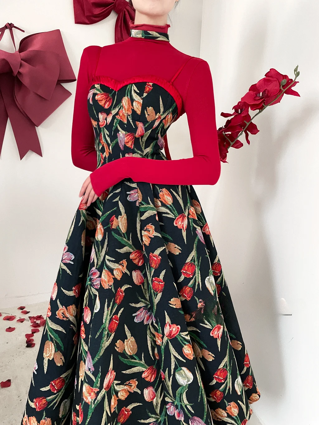 Elegant Floral Printed JSK Dress Black Midi Length Retro Classic Lolita Style Spring Summer