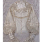 Lolita Blouses Apricot White Gemini Rabbit Matching Lace Inside Spring and Autumn Models