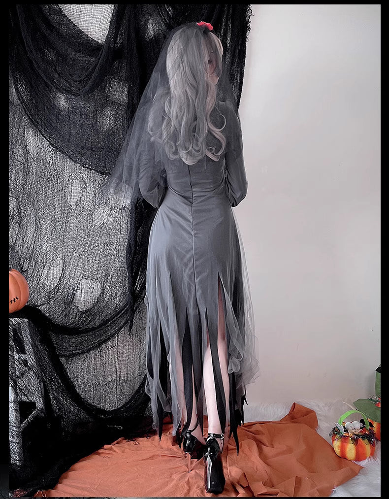Unleash supernatural elegance in this multi-inspired Halloween costume that merges ghostly bridal aesthetics with undead horror. This gown features tattered lace detailing, blood-stained accents, and ethereal silhouettes that transform you into a haunting vision. Perfect for酒吧派对, theatrical performances, or trick-or-treat events, the dress combines vampire mystique, witch mystery and zombie horror in one unforgettable ensemble. Crafted with premium materials for movement and impact, it includes dramatic sle