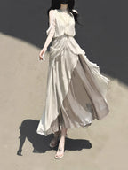 This White Angelic Greek Goddess Lolita Dress Set is designed to capture divine elegance and ethereal charm. The flowing cape adds a goddess-like aura, while the soft white palette enhances purity and grace. Inspired by Greek mythology and angelic beauty, the silhouette blends classic Lolita sweetness with majestic refinement. Perfect for special occasions, photoshoots, or themed gatherings, this set conveys a timeless elegance that feels both celestial and romantic.
