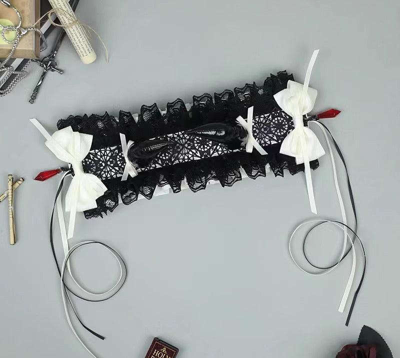 This gothic Lolita horn headband is crafted for a dramatic and elegant Halloween look. Designed with dark tones and ornate details, it combines Lolita sweetness with gothic mystery. The horn design adds playful fantasy, while its versatile style makes it suitable for cosplay, themed parties, or daily Lolita fashion. A striking accessory to complete any dark, enchanting outfit.
