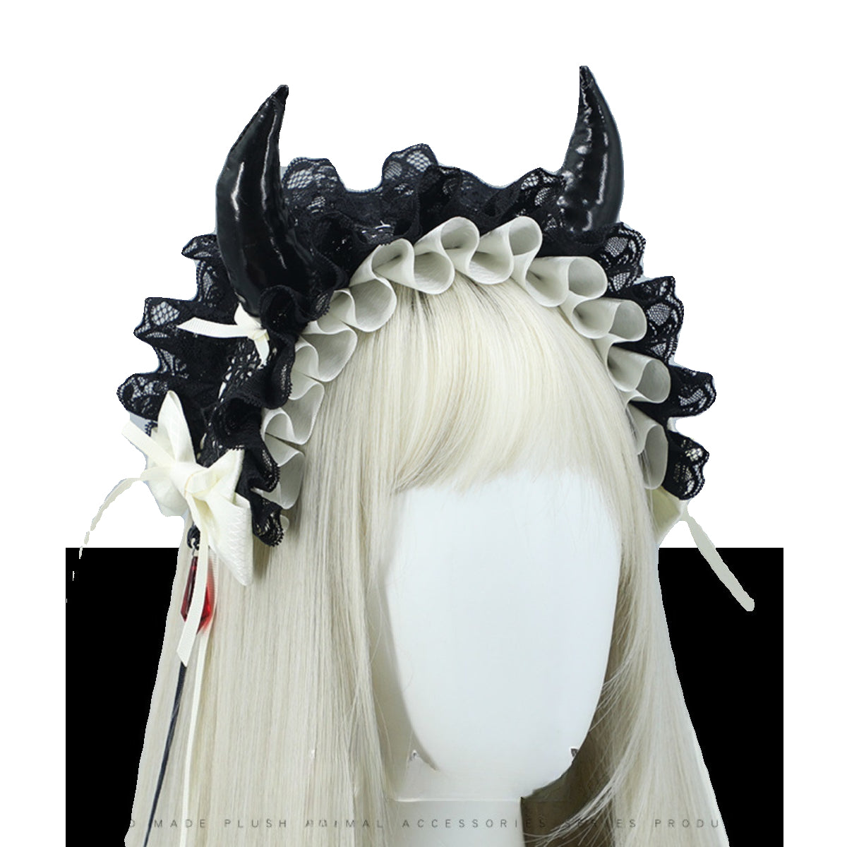 This gothic Lolita horn headband is crafted for a dramatic and elegant Halloween look. Designed with dark tones and ornate details, it combines Lolita sweetness with gothic mystery. The horn design adds playful fantasy, while its versatile style makes it suitable for cosplay, themed parties, or daily Lolita fashion. A striking accessory to complete any dark, enchanting outfit.