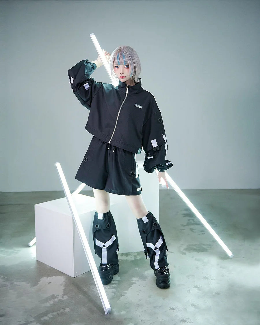 Jirai Kei Fashion Cyberpunk Techwear Set White Black Futuristic Shorts Jacket Oversized Sleeve Harajuku Streetwear Edgy Daily Outfit