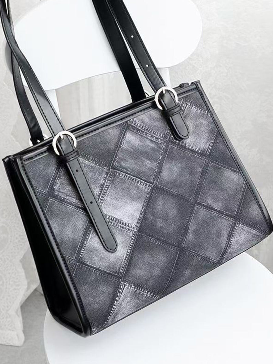 Design Concept:

This charming Lolita crossbody bag combines playful design with Japanese-inspired elegance. Featuring a delicate diamond pattern, it adds a sweet and stylish touch to any outfit. The compact size makes it perfect for carrying essentials, while the adjustable strap ensures comfortable wear. Available in four versatile colors—Black, Brown, Dark Blue, and Light Blue—this bag is ideal for daily outings, tea parties, cosplay, or completing a cute Japanese Lolita ensemble.