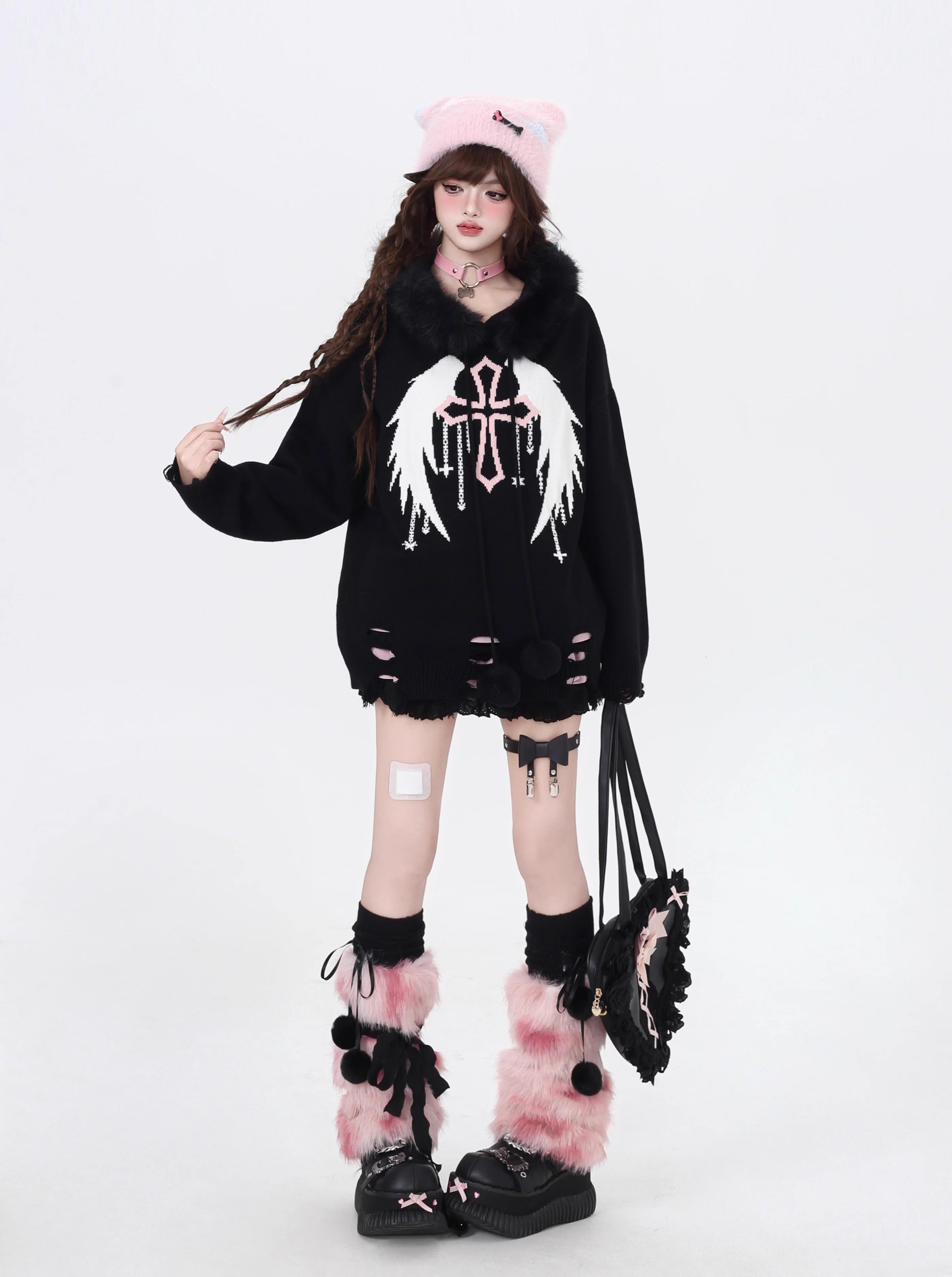 Design Concept:
This Lolita Coat piece in classic black combines sweet and cute aesthetics with cozy practicality. Crafted for winter casual wear, the hoodie features a soft, removable faux fur collar, allowing you to switch up your style while staying warm. Its loose fit ensures comfort, while the playful Lolita-inspired design adds a whimsical touch to everyday outfits. Perfect for layering over skirts or pants, it’s ideal for streetwear, casual outings, or seasonal cozy looks.