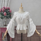 Design Concept:
This Lolita chiffon blouse brings a graceful and romantic aesthetic with its elastic neckline and off-shoulder design. The flowing silhouette enhances the charm of Lolita coordinates, while the gorgeous detailing adds a touch of elegance. Available in White and Black, it offers both a fresh, pure option and a dramatic, Gothic-inspired alternative.