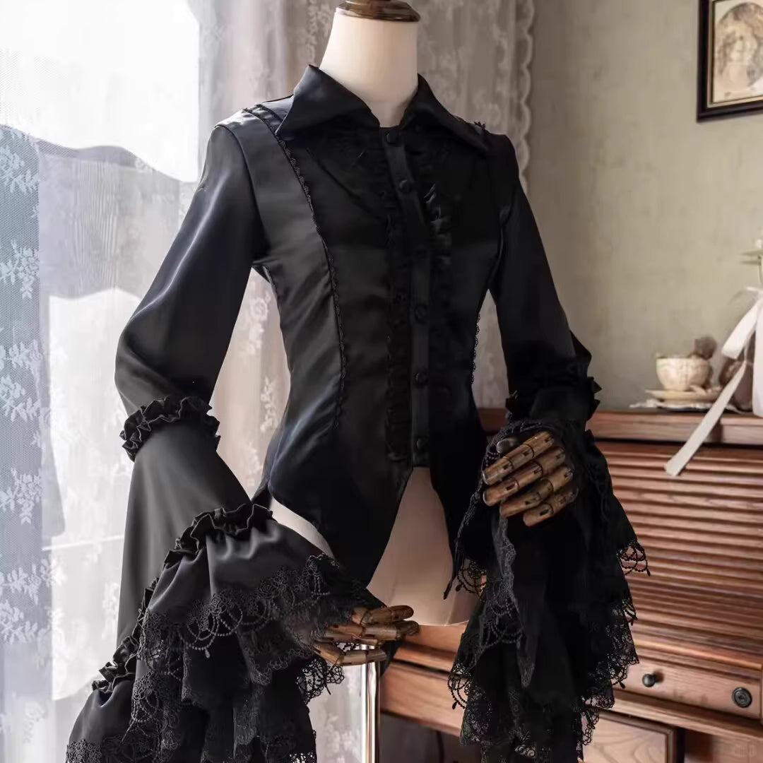 Design Concept:
This Gothic Lolita blouse features a classic tailcoat design inspired by medieval European fashion. Available in black and white, it combines vintage elegance with a refined Lolita silhouette. The tailored fit, pointed hem, and subtle ruffle accents create a sophisticated, timeless look, making it ideal for daily wear, tea parties, or themed gatherings.