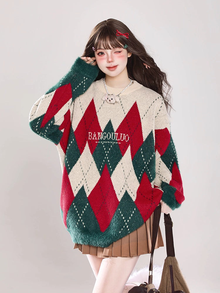 This sweater blends nostalgic charm with modern comfort. The classic fair isle pattern and retro colorblock design evoke a cozy, festive spirit. Crafted from soft, high-quality yarn, its relaxed oversized fit and crewneck offer effortless style and warmth. Perfect for holiday gatherings or casual winter days, it's a versatile piece that adds a touch of timeless, whimsical charm to any seasonal wardrobe, making every moment feel both special and comfortably laid-back.