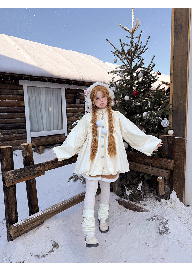 Product Description:
This Lolita coat in soft cream and calming blue is designed for all-season wear, featuring a cozy hood and plush, warm fabric that ensures comfort and style. The loose, cape-like silhouette gently drapes over the body, giving a relaxed yet elegant appearance. Perfect for daily outings, tea parties, or casual Lolita gatherings, this coat blends functionality with a whimsical aesthetic, making it a charming addition to any wardrobe.