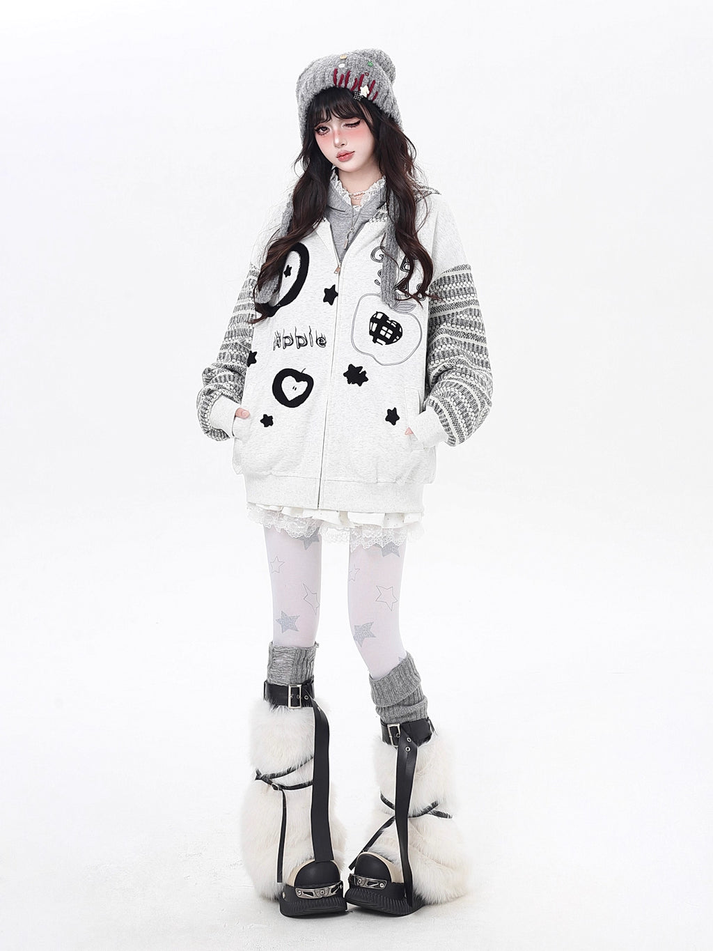 Inspired by quirky American desserts and urban street culture, this hoodie combines bold stripe contrast with detailed embroidery for a fun, laid-back vibe. The loose fit and soft fabric ensure all-day comfort, while the black and grey palette keeps it effortlessly cool. Sweet, edgy, and uniquely stylish.