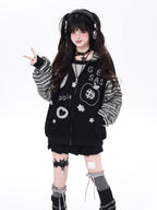 Inspired by quirky American desserts and urban street culture, this hoodie combines bold stripe contrast with detailed embroidery for a fun, laid-back vibe. The loose fit and soft fabric ensure all-day comfort, while the black and grey palette keeps it effortlessly cool. Sweet, edgy, and uniquely stylish.